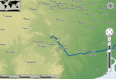 The current position button navigates the user to the current GPS position